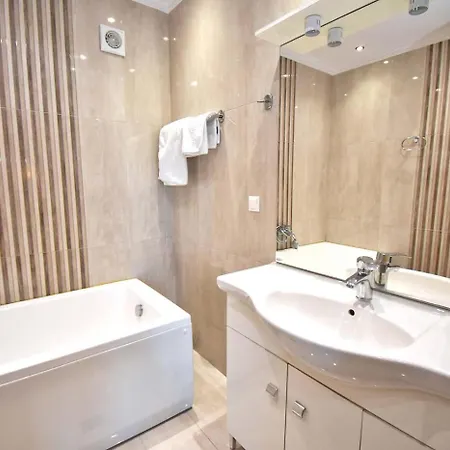 Appartement Alykes - Prv Jacuzzi *