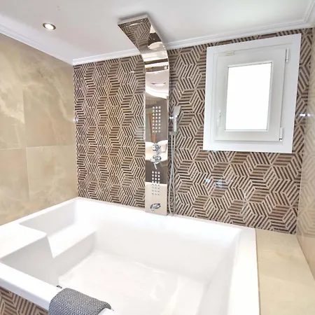 Alykes - Prv Jacuzzi Appartement Potamós