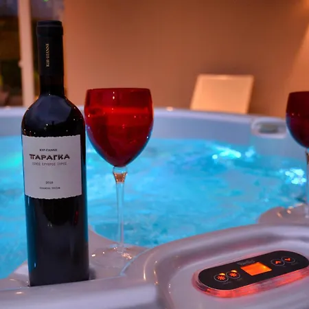 Alykes - Prv Jacuzzi