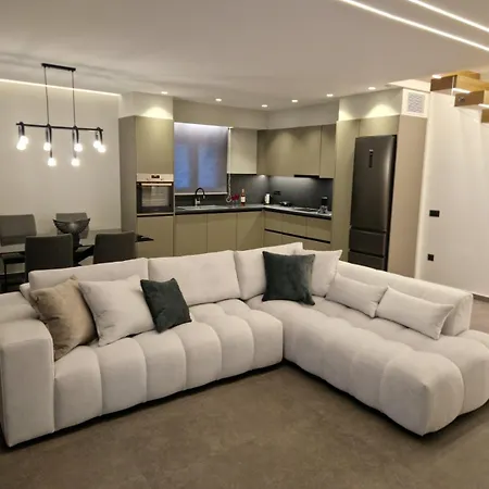 Alykes - Prv Jacuzzi Appartement *
