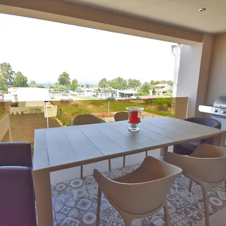 Alykes - Prv Jacuzzi Apartamento Corfu (city)