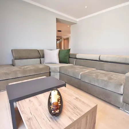 Alykes - Prv Jacuzzi Daire Potamós